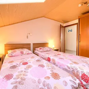 Appartamento Mladen, Krk Town